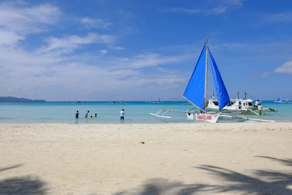 Baltasis paplūdimys Filipinuose